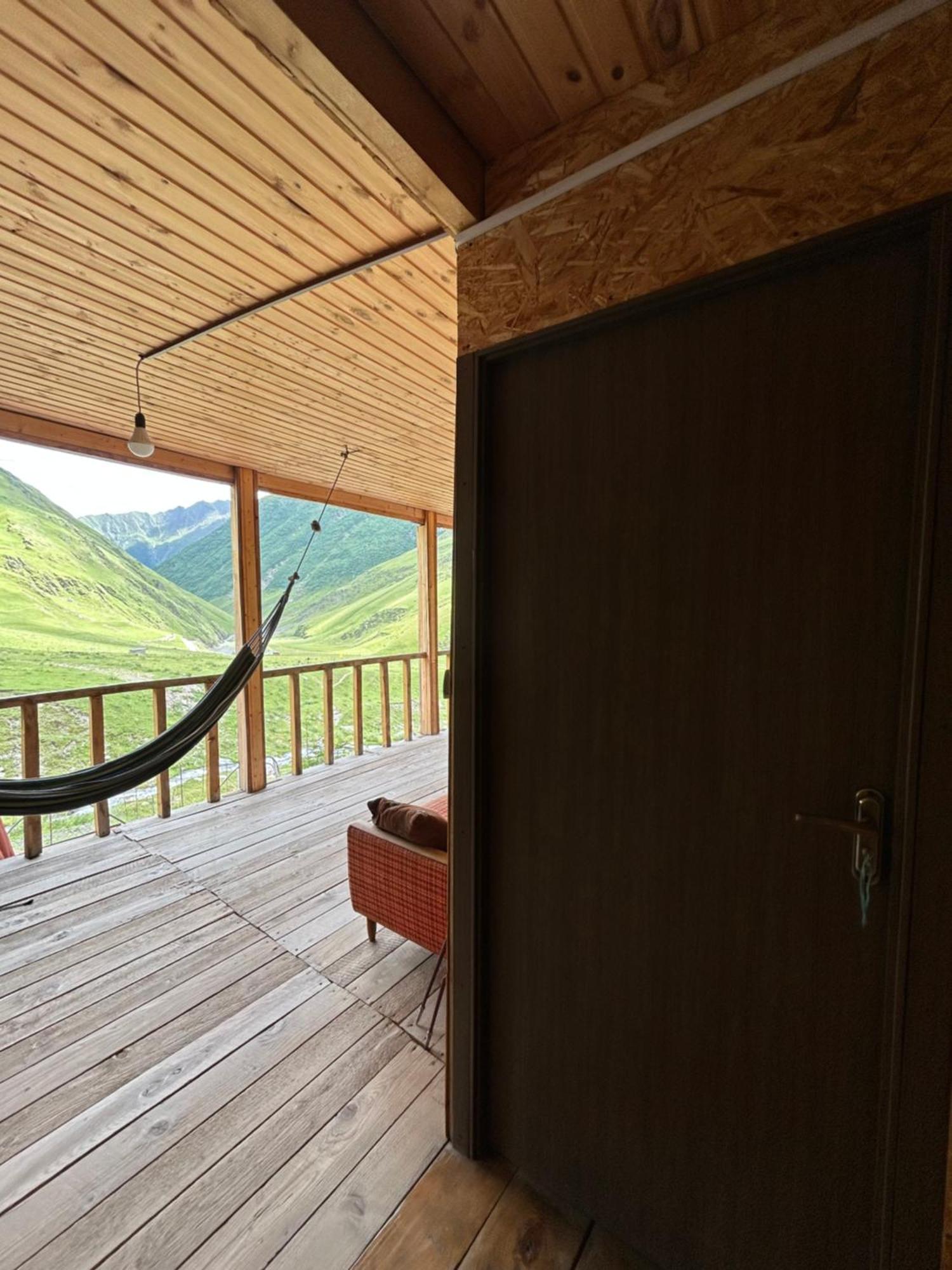 Shio'S Stonehouse In Tusheti Hostel Exterior foto